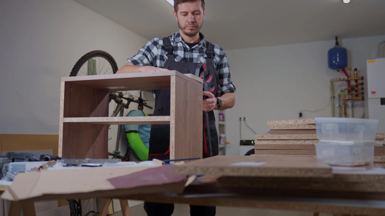 How To Organise Baking Trays In A Narrow Kitchen Cupboard